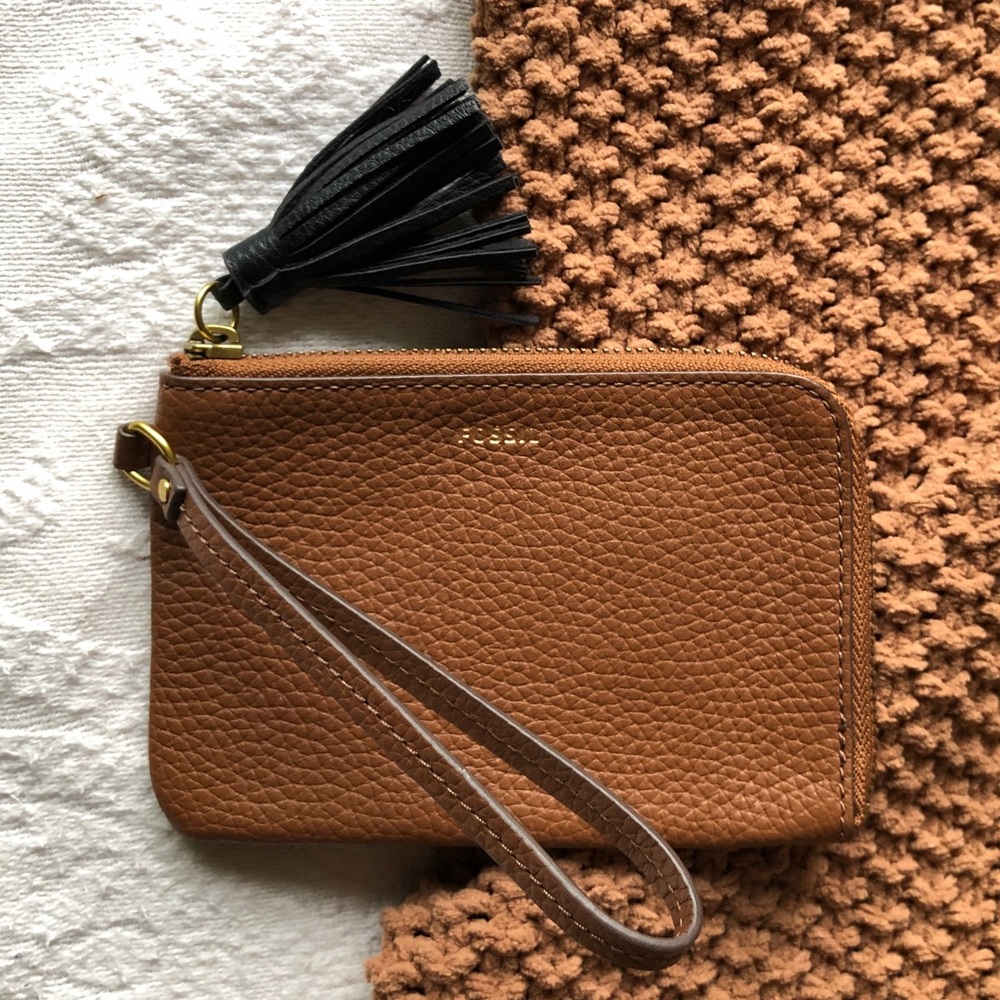 Fossil leather wristlet
